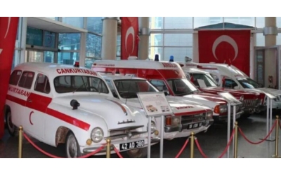 İnegöl Kent Gönüllüleri Derneği Başhekim İle Görüştü: "İnegöl Ambulans ve Sağlık Müzesi Yerinde Kalıyor"
