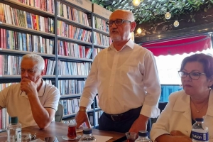 2022 Kurban Bayramı Toplantımız---Kurban Bayramı nedeniyle İnegöl Kent Gönüllüleri Derneği olarak bugün yönetim kurulu ve üyelerimizle önce bayramlaşma sonrasında da mini bir sohbetli toplantımızı yaptık. Yargı Akademi de gerçekleştirdiğimiz bayramlaşma programında dernek başkanımız Ramiz Yiğit,