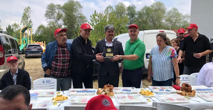 İnegöl Kent Gönüllüleri Derneği Üyeleri Hacıkara Köyünde Buluştu